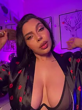 Snapshot of GigiiStone chatting on March 2026 11:09:02 PM GigiiStone online show from March 2026 11:09:02 PM