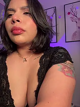 Snapshot of GigiiStone chatting on March 2026 10:16:01 PM GigiiStone online show from March 2026 10:16:01 PM