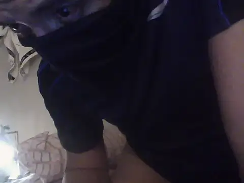 Gdlgayclouds online show from February 2026 10:24:01 AM