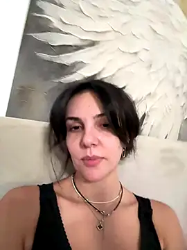 Snapshot of TaniaAmore chatting on October 2025 07:12:02 PM TaniaAmore online show from October 2025 07:12:02 PM