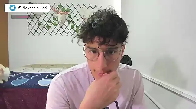 Snapshot of Jackson_Careyy chatting on February 2025 05:53:02 PM Jackson Careyy online show from February 2025 05:53:02 PM