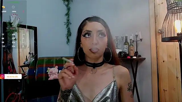 VickyJackson  online show from February 2025 05:25:02 PM