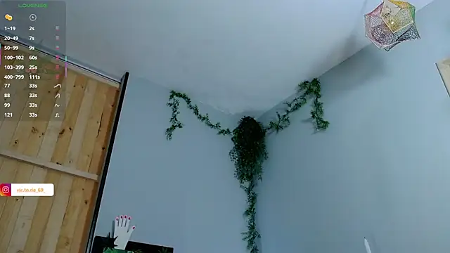 VickyJackson  online show from February 2025 07:42:02 PM