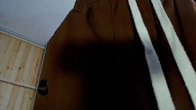 VickyJackson  online show from March 2025 07:58:02 PM