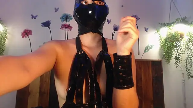 DaMikaela  online show from January 2025 09:50:01 PM