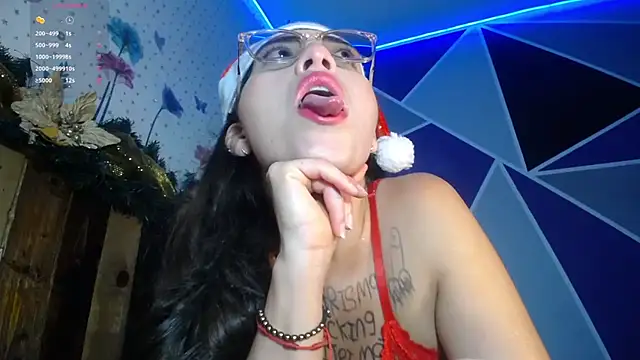 DaMikaela  online show from December 2025 06:58:01 PM