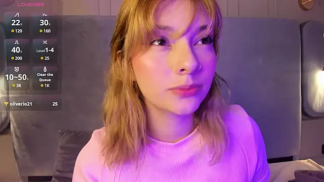 Snapshot of Ania_jones chatting on March 2025 08:20:02 PM Ania jones online show from March 2025 08:20:02 PM