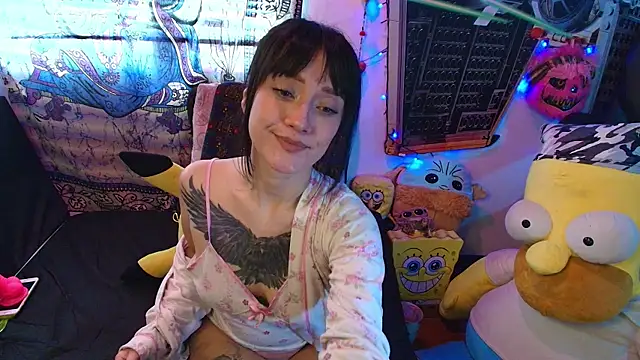 juanita adams online show from February 2025 07:02:02 PM