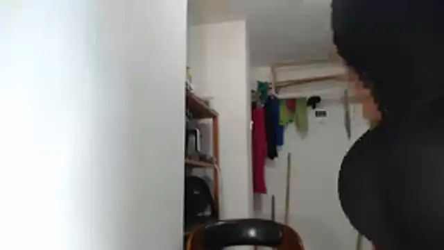 LiraRusso online show from April 2026 09:38:01 PM
