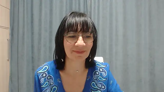 Erica95Bloom online show from January 2025 05:49:01 PM