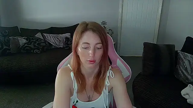 Red firesquirt online show from May 2026 11:15:01 AM