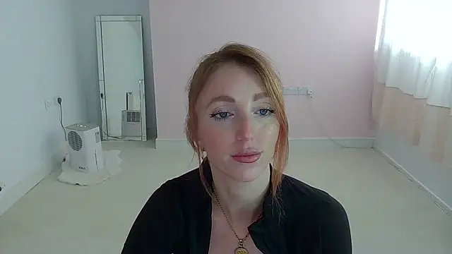 Red firesquirt online show from June 2026 02:04:01 PM