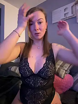 Snapshot of BunnyDiamond1 chatting on February 2026 08:13:02 PM BunnyDiamond1 online show from February 2026 08:13:02 PM