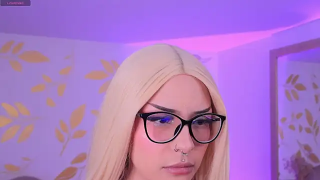 Misselektra   online show from September 2025 05:07:01 AM