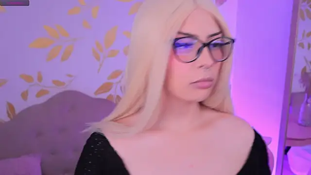 Misselektra   online show from September 2025 04:36:02 AM