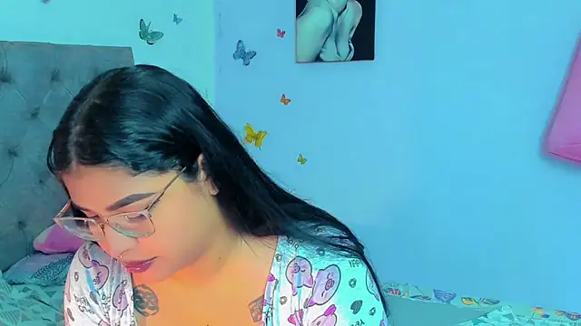 Snapshot of mabellfox chatting on January 2025 03:08:02 PM mabellfox online show from January 2025 03:08:02 PM