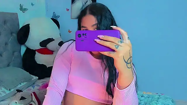 Snapshot of mabellfox chatting on February 2025 04:09:02 PM mabellfox online show from February 2025 04:09:02 PM