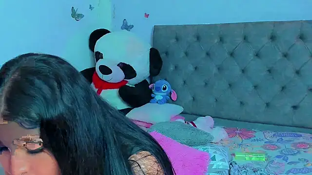 Snapshot of mabellfox chatting on February 2025 09:36:01 PM mabellfox online show from February 2025 09:36:01 PM