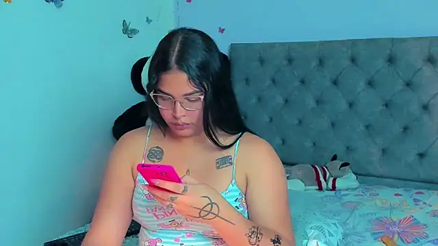 Snapshot of mabellfox chatting on March 2025 05:56:01 PM mabellfox online show from March 2025 05:56:01 PM