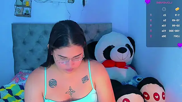 Snapshot of mabellfox chatting on September 2025 07:03:02 PM mabellfox online show from September 2025 07:03:02 PM