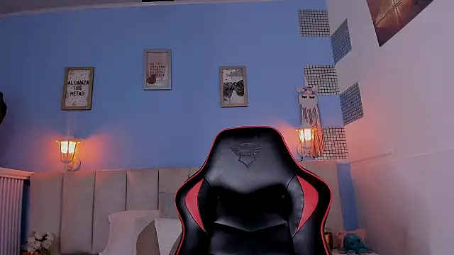 Mydreams69 online show from February 2025 02:42:02 AM