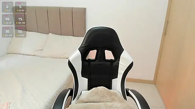 soyamandaa  online show from February 2026 04:38:02 PM