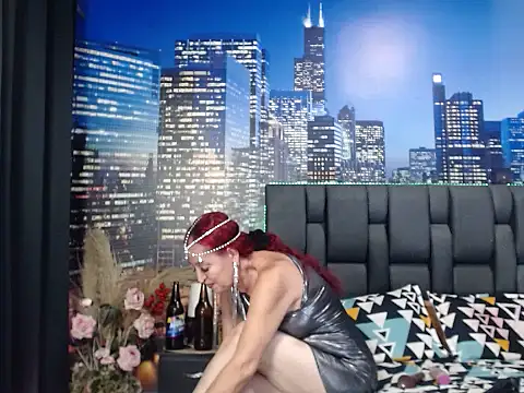 Lucy mature8 online show from November 2025 04:31:02 PM