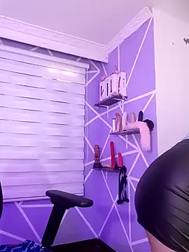 MiiaaJoness online show from February 2025 06:09:02 PM