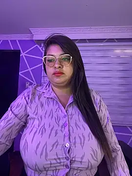 MiiaaJoness online show from September 2025 03:06:01 PM