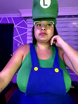 MiiaaJoness online show from October 2025 03:22:01 PM