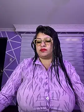 MiiaaJoness online show from February 2026 03:21:01 PM