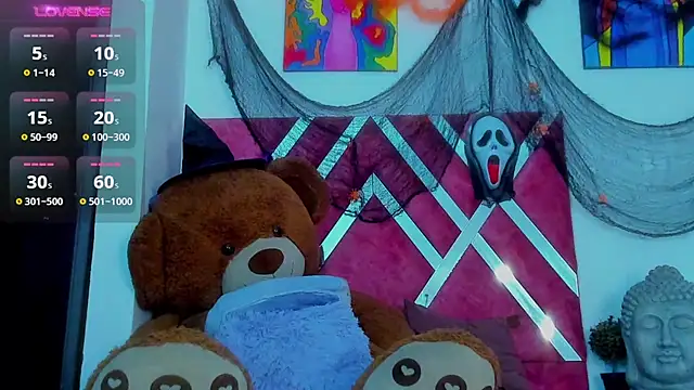 Snapshot of JacoLive chatting on October 2025 10:04:02 PM JacoLive online show from October 2025 10:04:02 PM