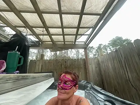 Snapshot of prainxxx22 chatting on February 2025 07:28:01 PM prainxxx22 online show from February 2025 07:28:01 PM