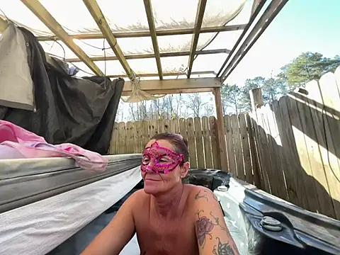 Snapshot of prainxxx22 chatting on February 2025 08:09:02 PM prainxxx22 online show from February 2025 08:09:02 PM