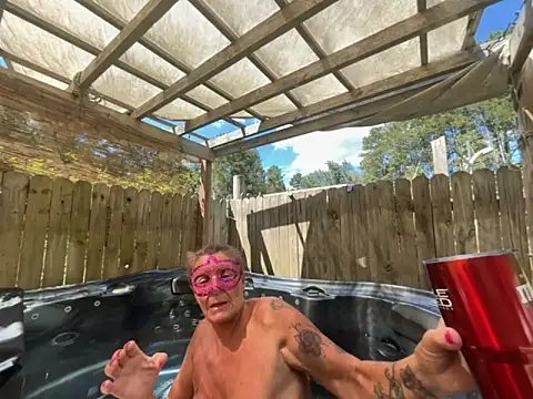 Snapshot of prainxxx22 chatting on September 2025 06:19:02 PM prainxxx22 online show from September 2025 06:19:02 PM