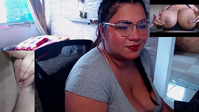 Snapshot of girl_milk2 chatting on May 2026 07:43:02 PM girl milk2 online show from May 2026 07:43:02 PM