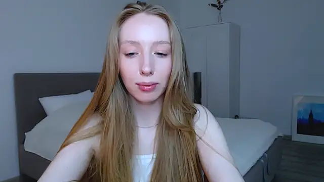 Luna insniity online show from February 2025 02:22:02 AM