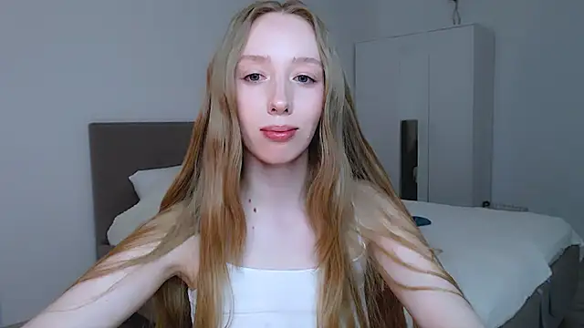 Luna insniity online show from March 2025 09:56:02 PM