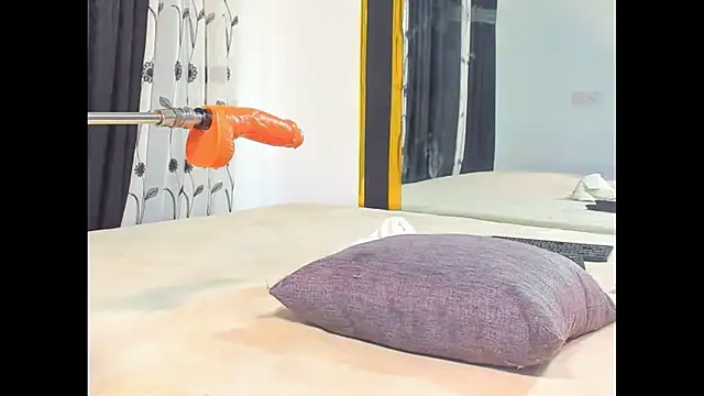 Snapshot of Yummy_squirter chatting on January 2025 05:07:02 AM Yummy squirter online show from January 2025 05:07:02 AM