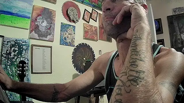 Snapshot of druetrue chatting on September 2025 11:16:01 PM druetrue online show from September 2025 11:16:01 PM