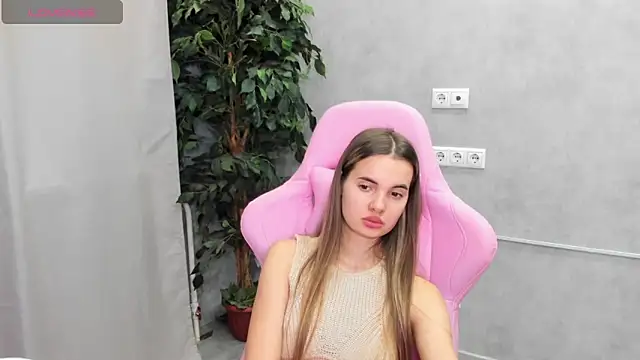 Donna Evans online show from December 2024 01:07:02 AM