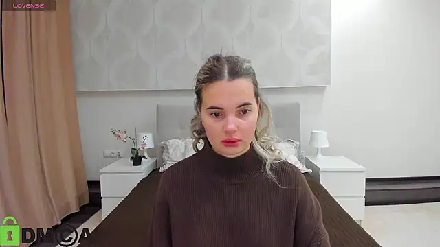 Donna Evans online show from February 2026 12:03:01 AM