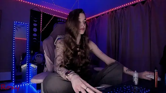 wet dream  online show from May 2026 07:32:02 PM