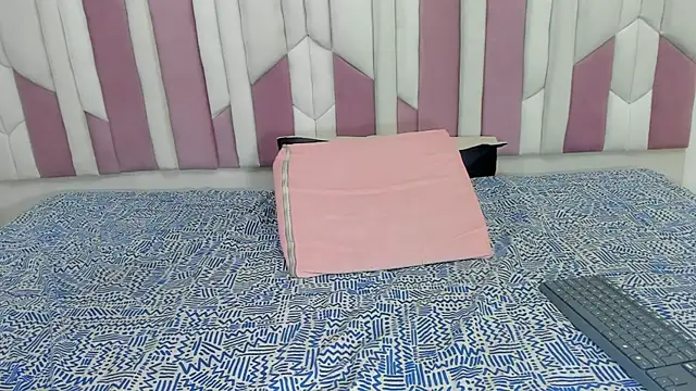 Snapshot of lucyy_gray chatting on January 2025 03:34:02 AM lucyy gray online show from January 2025 03:34:02 AM