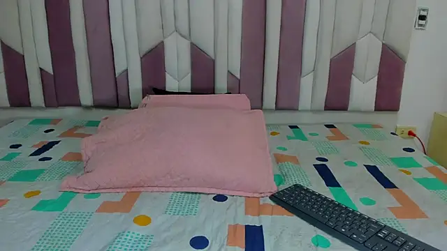 Snapshot of lucyy_gray chatting on February 2025 03:10:02 AM lucyy gray online show from February 2025 03:10:02 AM