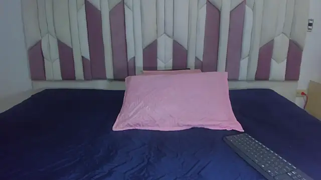 Snapshot of lucyy_gray chatting on February 2025 03:12:02 AM lucyy gray online show from February 2025 03:12:02 AM