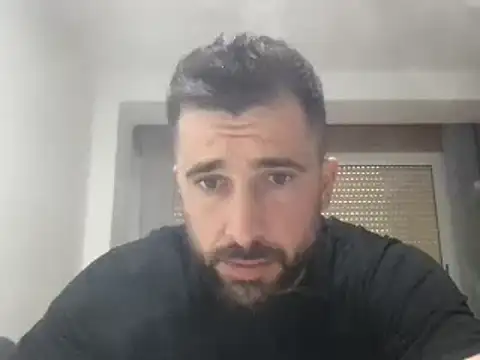 Snapshot of alex877x chatting on December 2024 08:27:01 AM alex877x online show from December 2024 08:27:01 AM