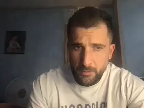 Snapshot of alex877x chatting on January 2025 04:25:01 PM alex877x online show from January 2025 04:25:01 PM