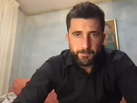 Snapshot of alex877x chatting on January 2025 05:23:02 PM alex877x online show from January 2025 05:23:02 PM