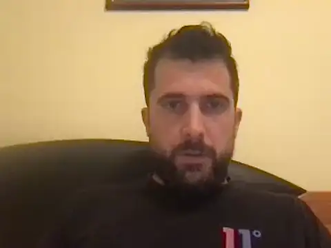 Snapshot of alex877x chatting on January 2025 10:58:02 AM alex877x online show from January 2025 10:58:02 AM